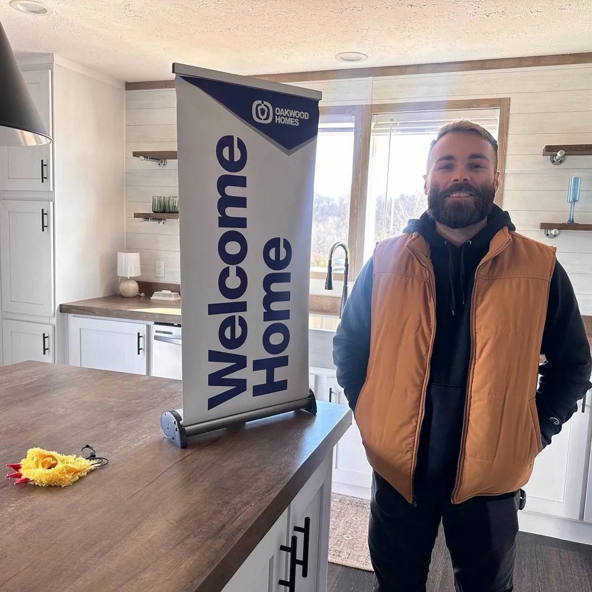 TIMOTHY W. welcome home image