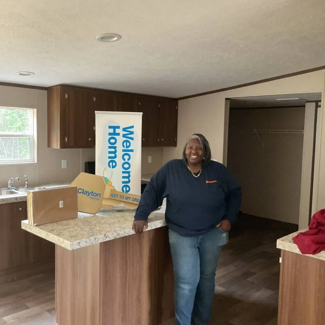 KRYSTLE W. welcome home image
