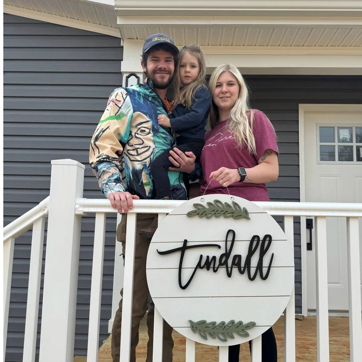 SARAH T. welcome home image