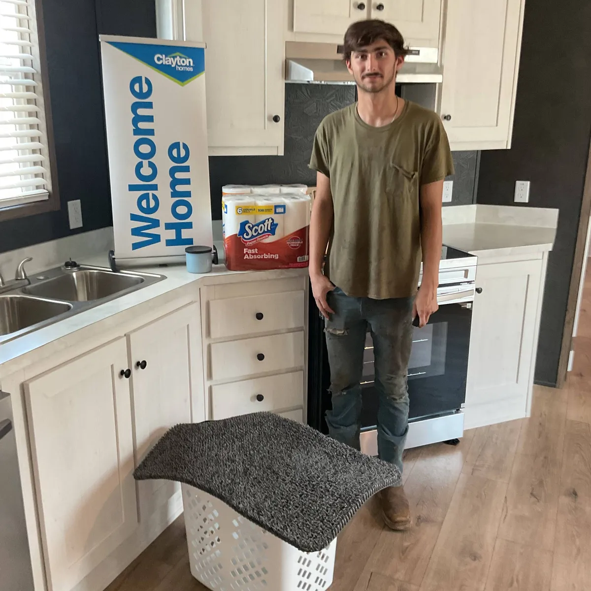 LANDON L. welcome home image