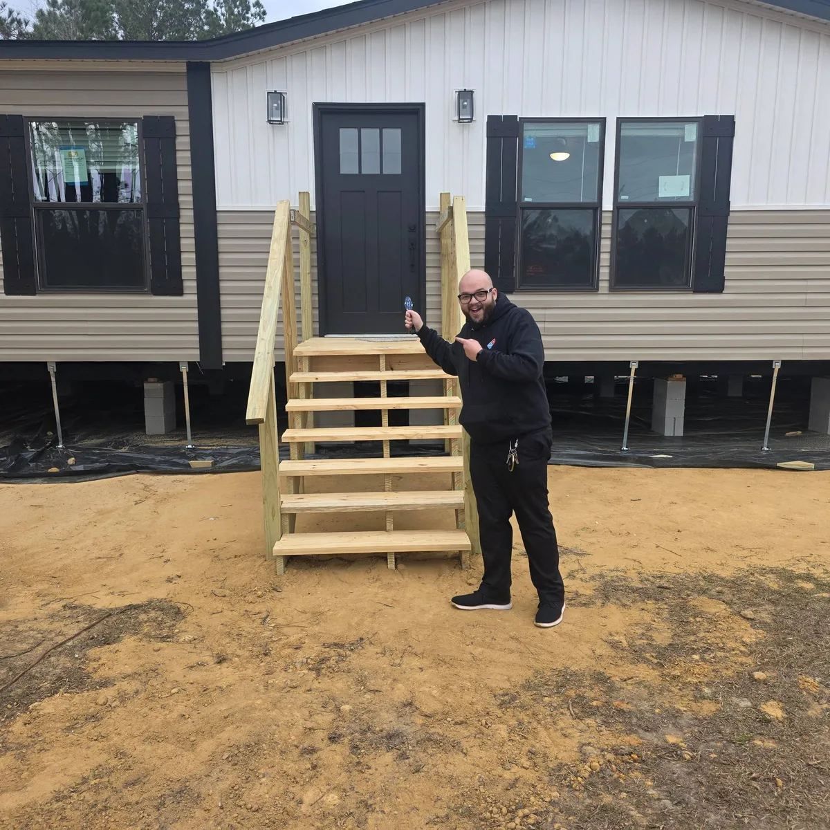 GREGORY P. welcome home image