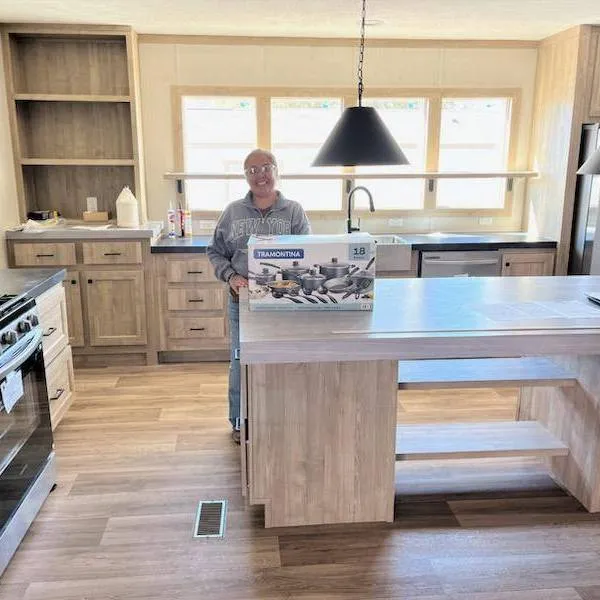 VANESSA T. welcome home image