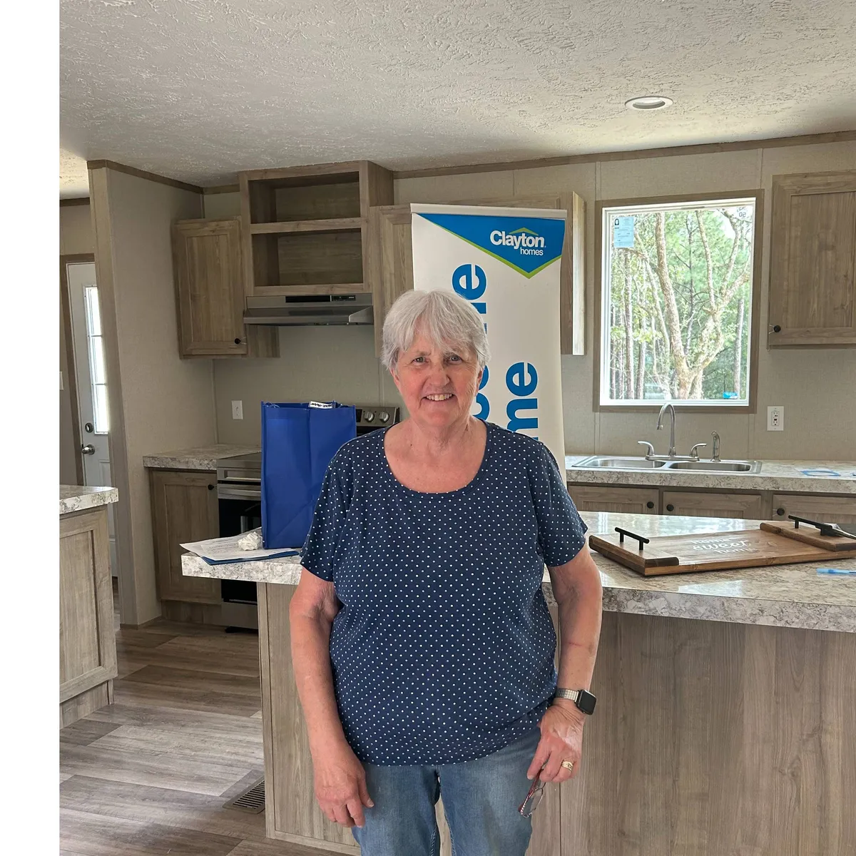 EUNICE L. welcome home image