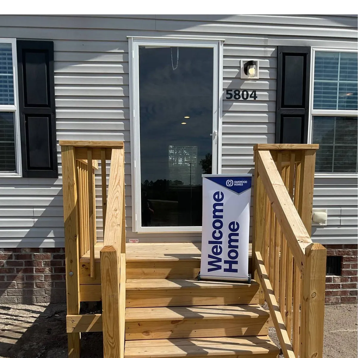 JENNIE J. welcome home image