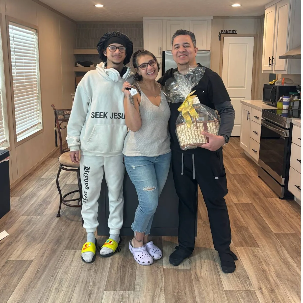 Edna V. welcome home image