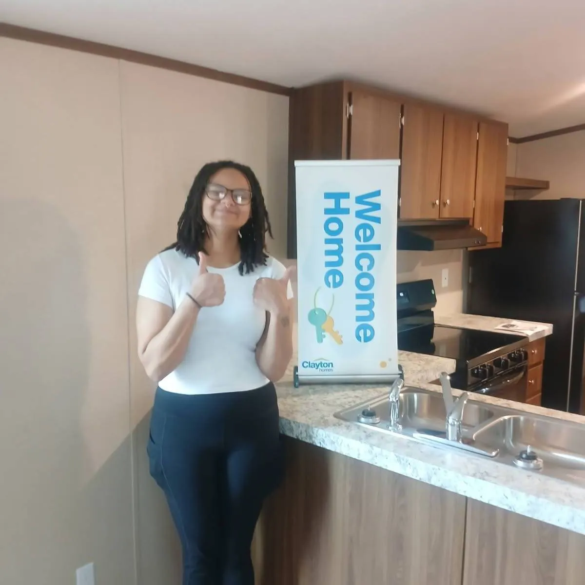 Lindsey M. welcome home image