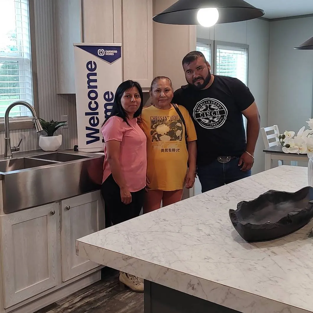 ARACELI S. welcome home image