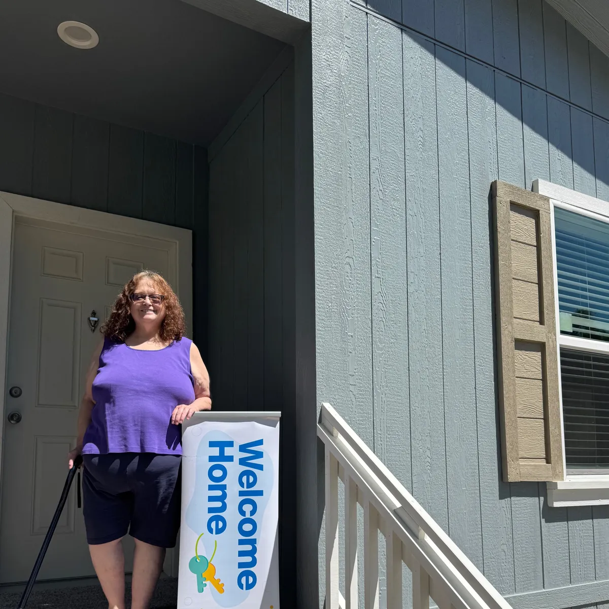 TERI LYN E. welcome home image