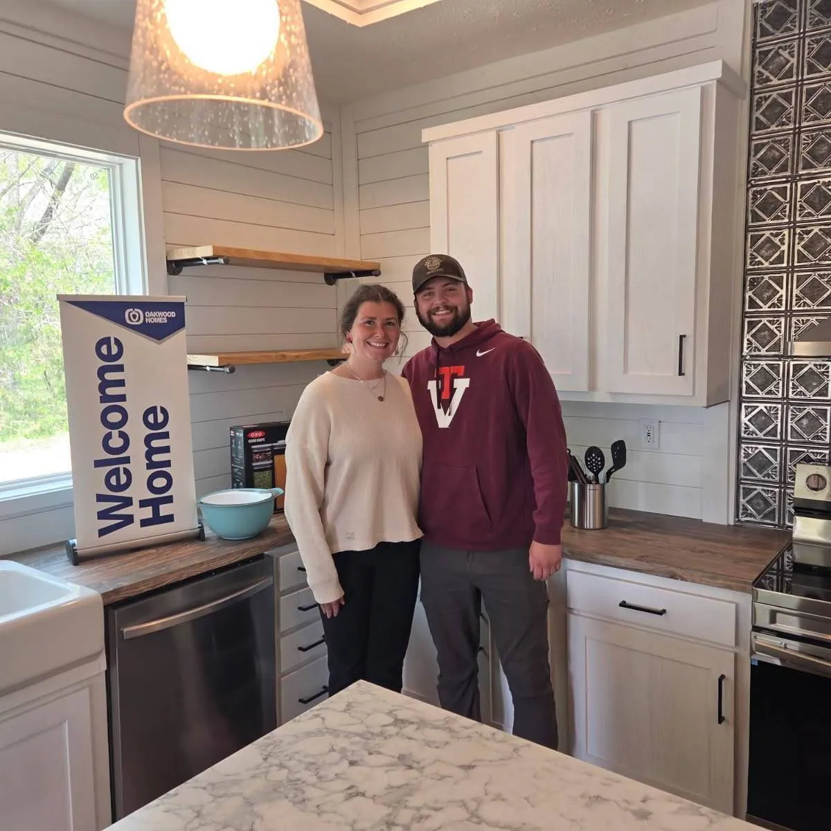 WILLIAM L. welcome home image