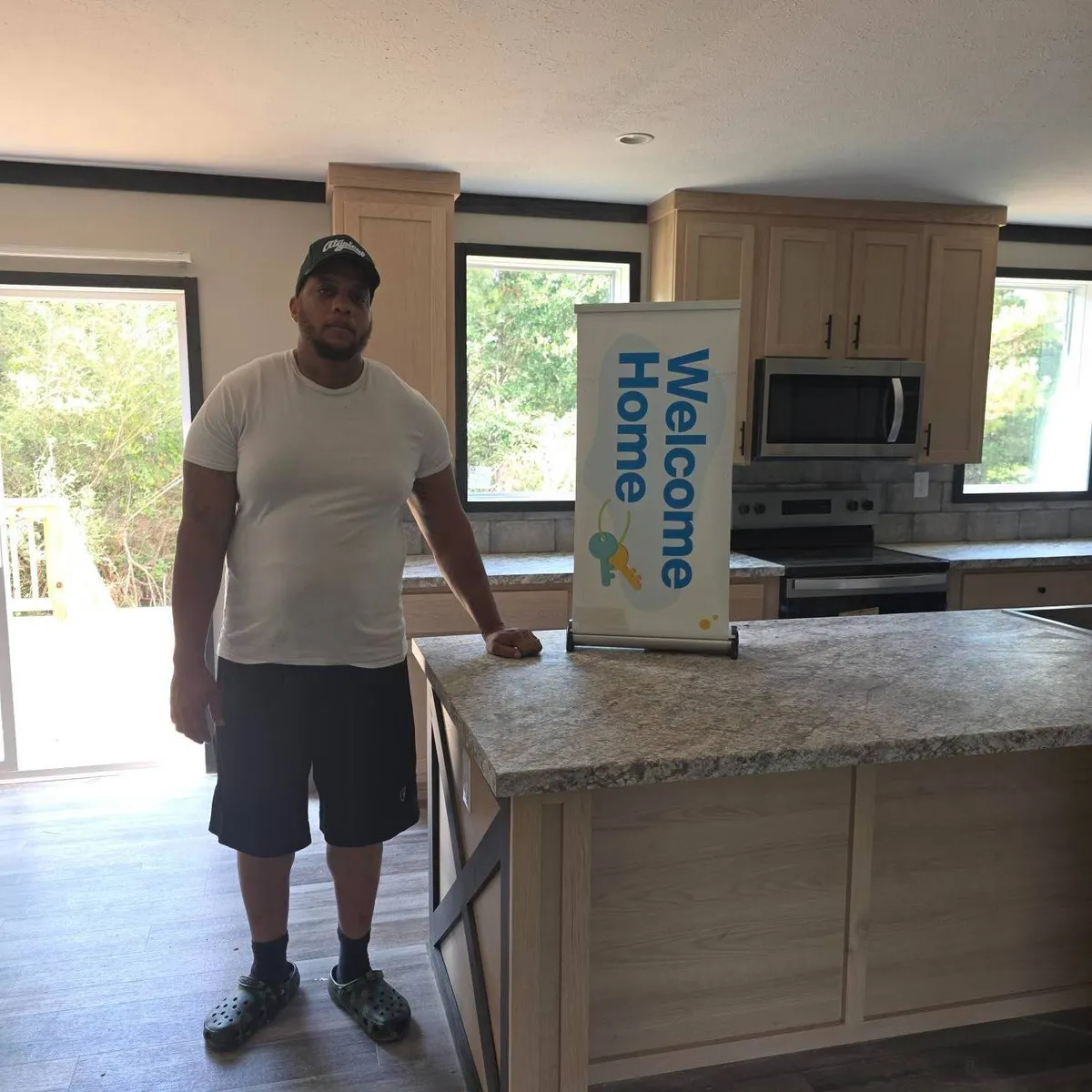CHRISTOPHER H. welcome home image