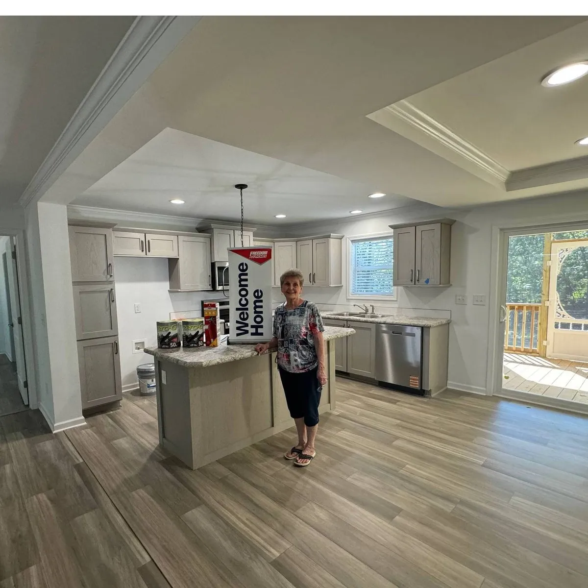 ELIZABETH K. welcome home image