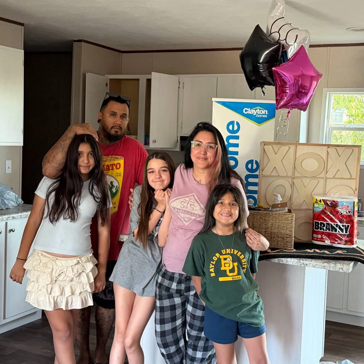 RICARDO V. welcome home image