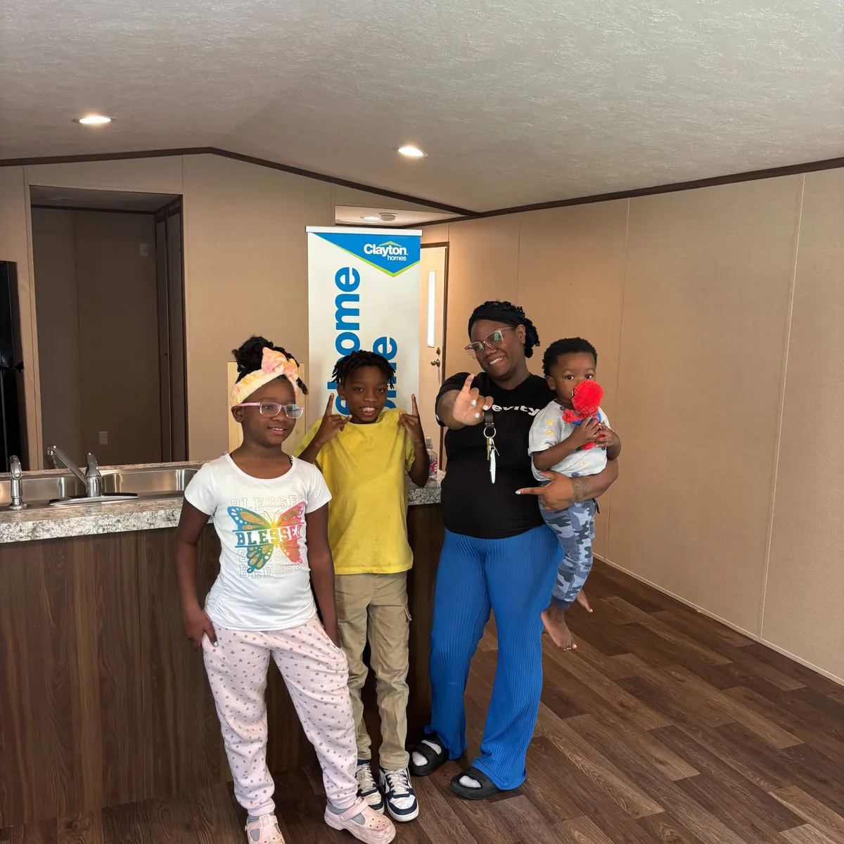 SHERRI W. welcome home image