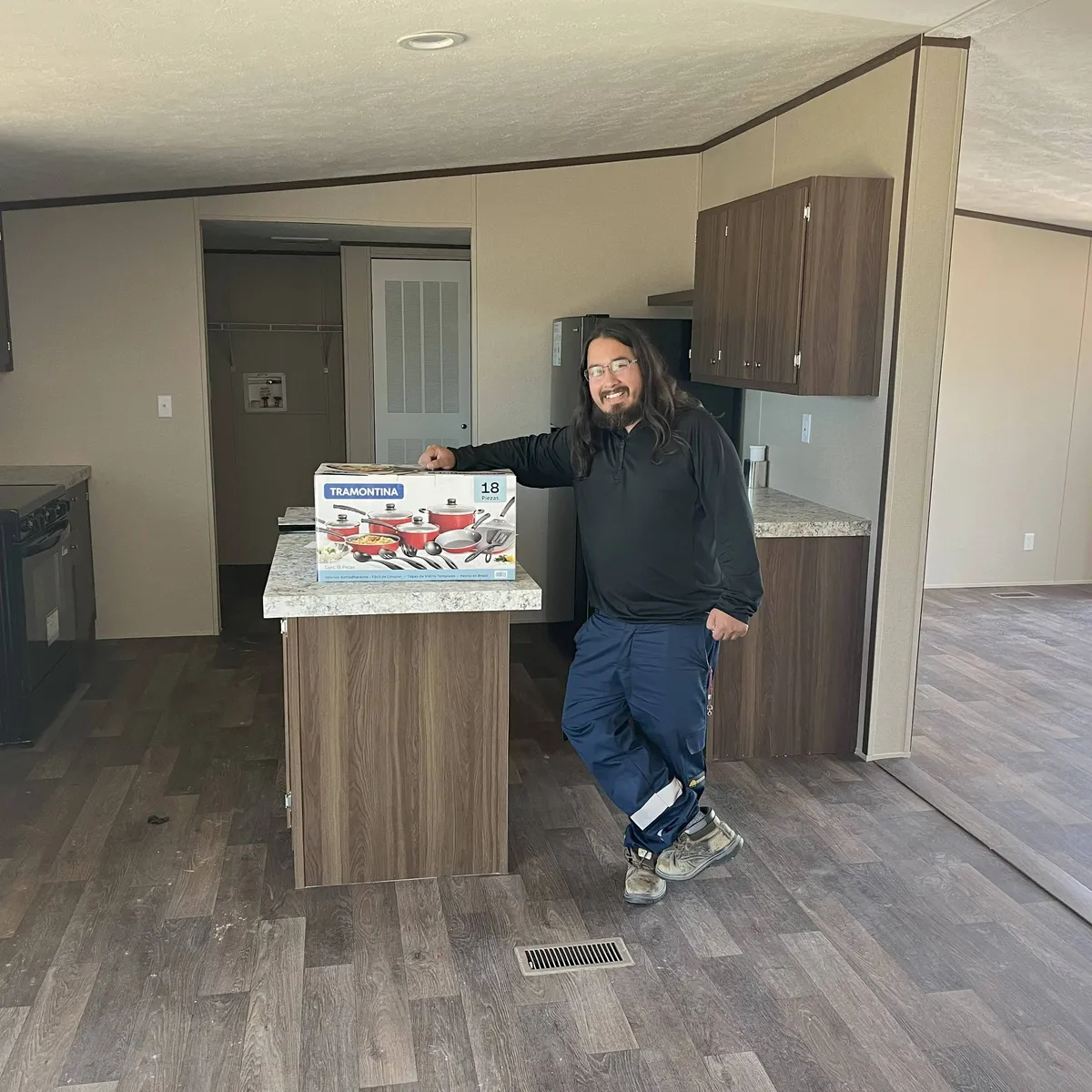 LUIS H. welcome home image