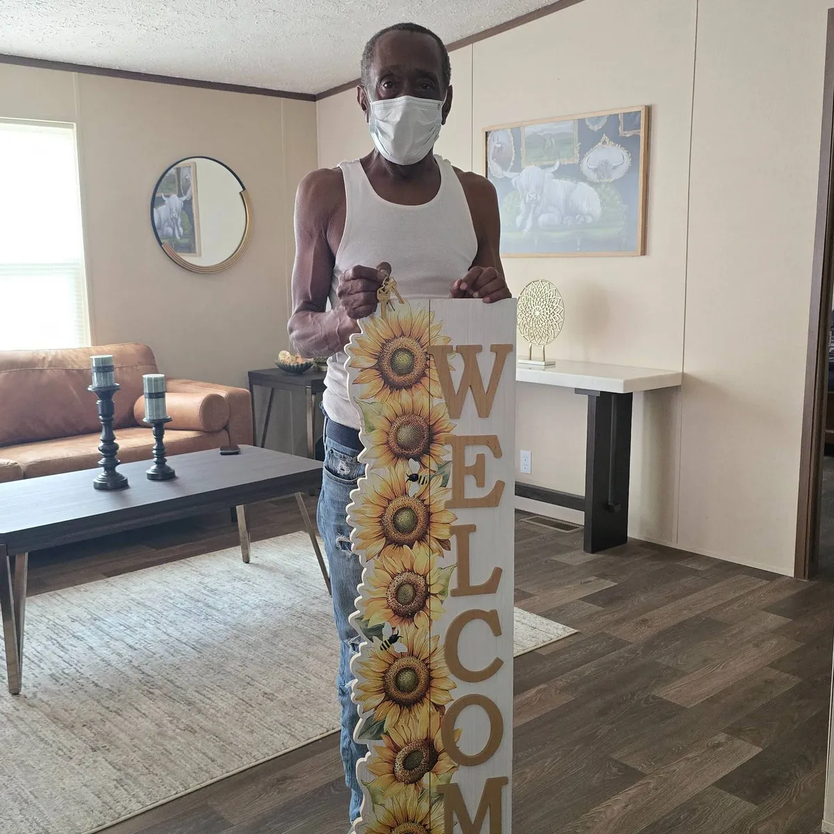 LONNIE B. welcome home image