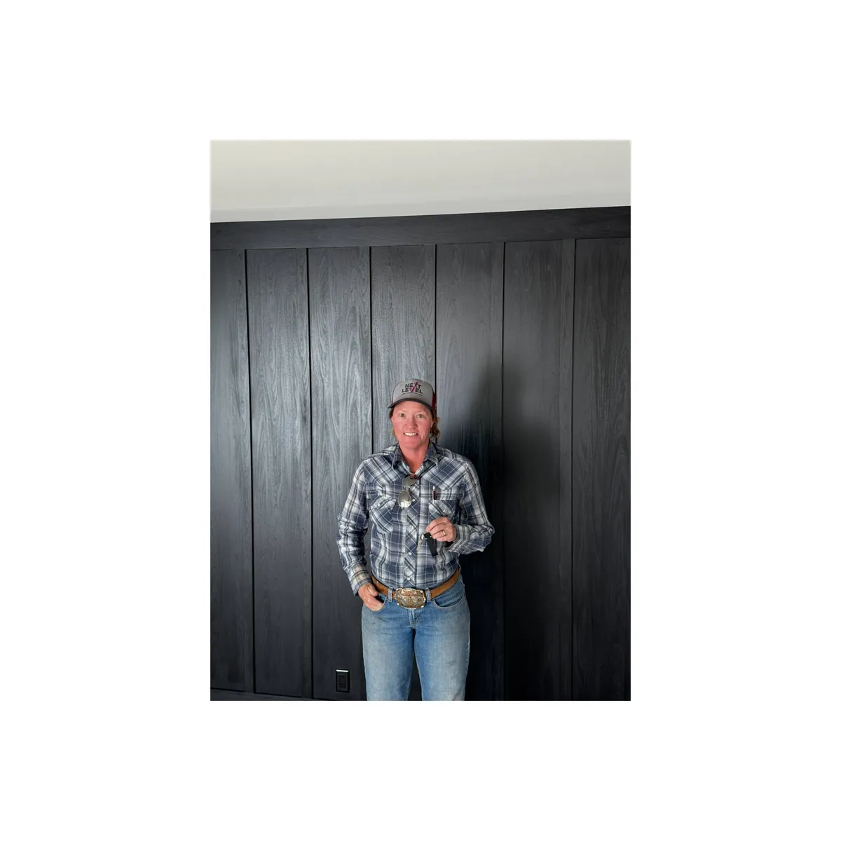 BOGLE L. welcome home image