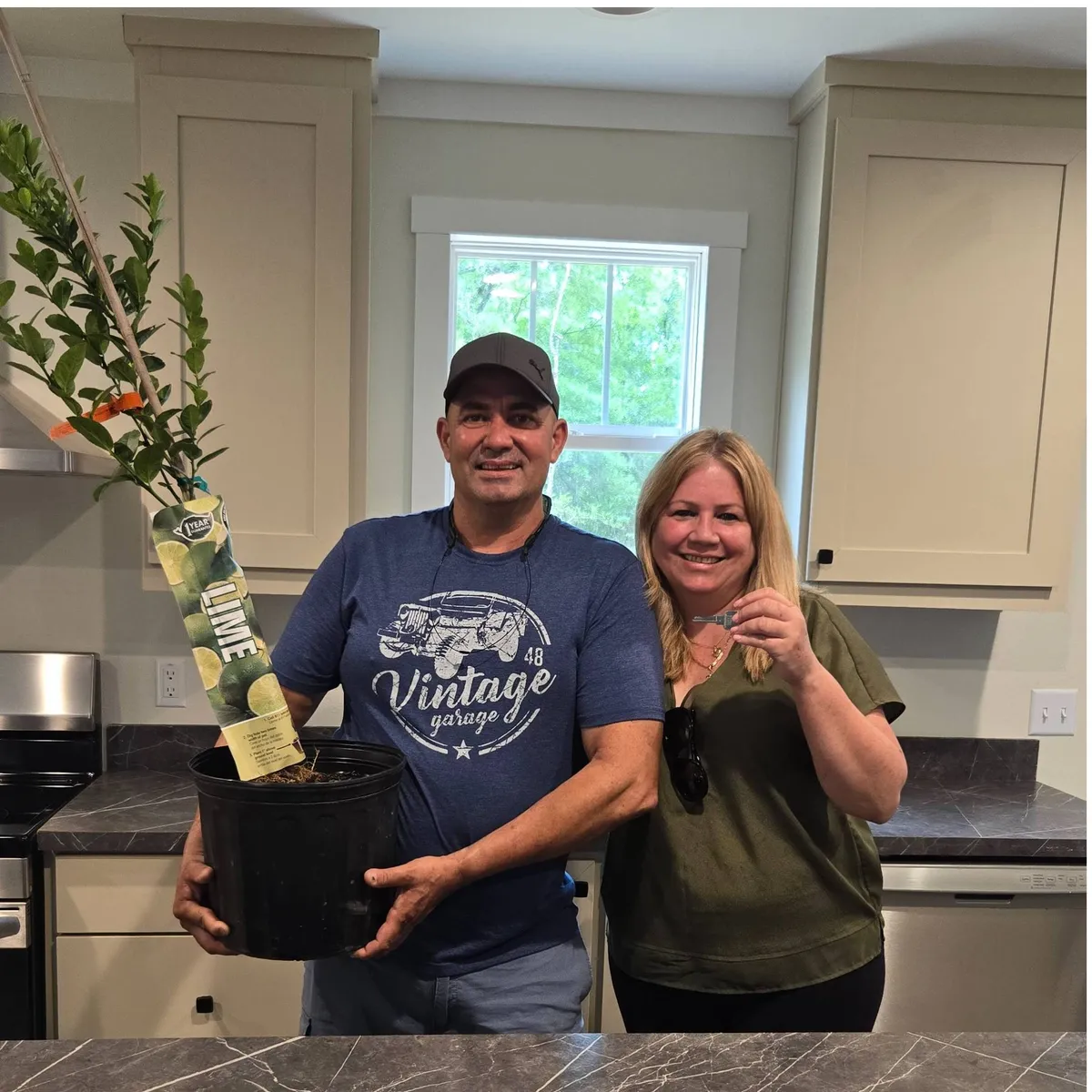 YAHIMA T. welcome home image