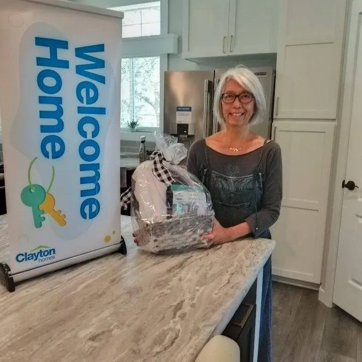 KELLY T. welcome home image