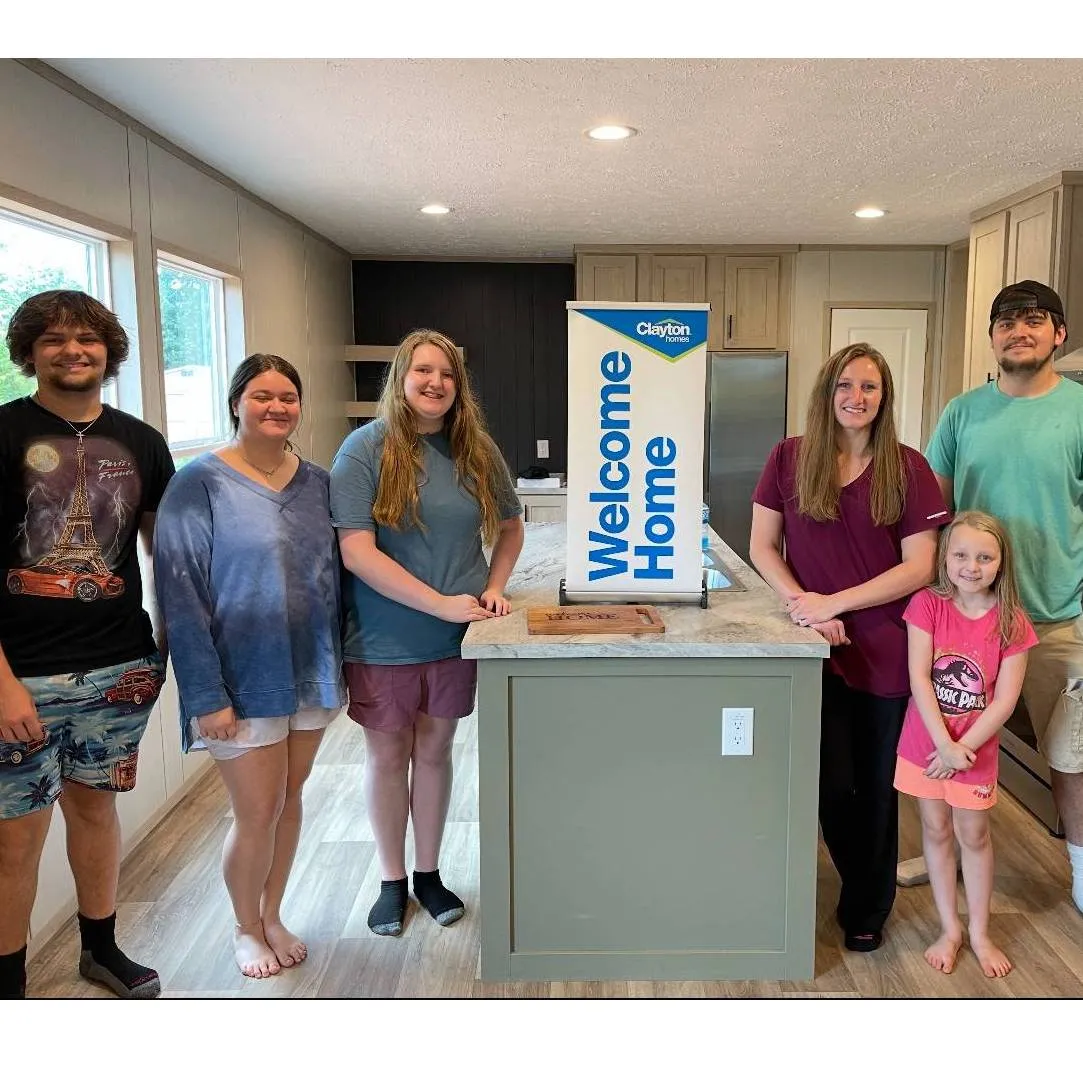 Brittney W. welcome home image