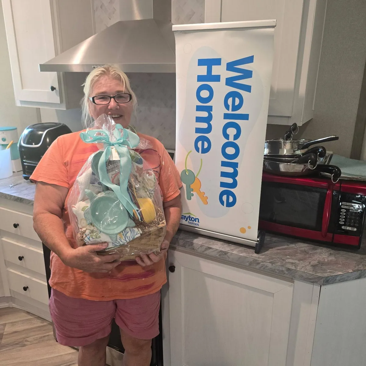 DONNA T. welcome home image