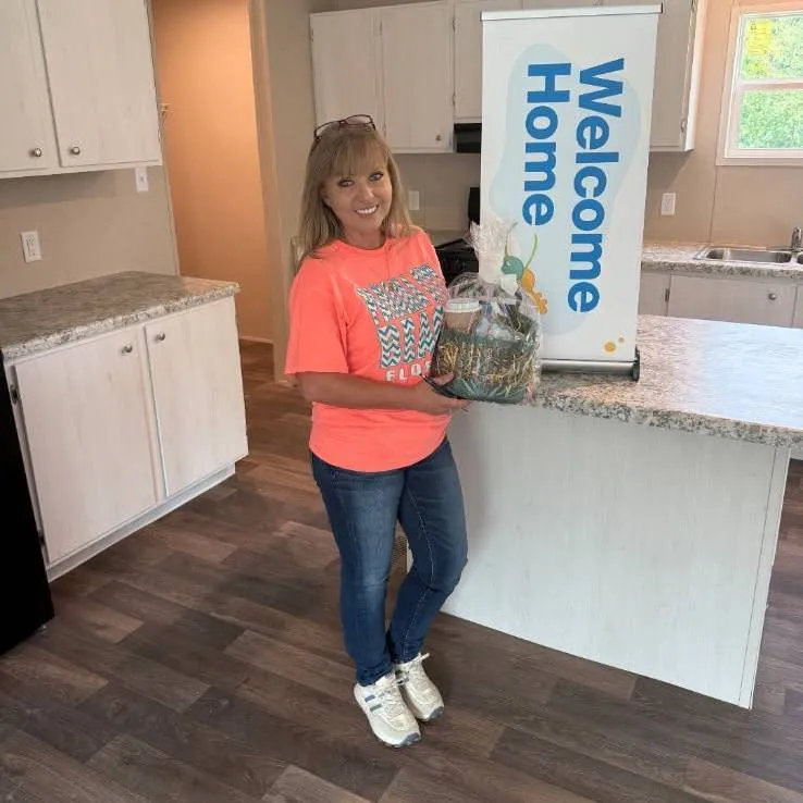 GLENNA M. welcome home image
