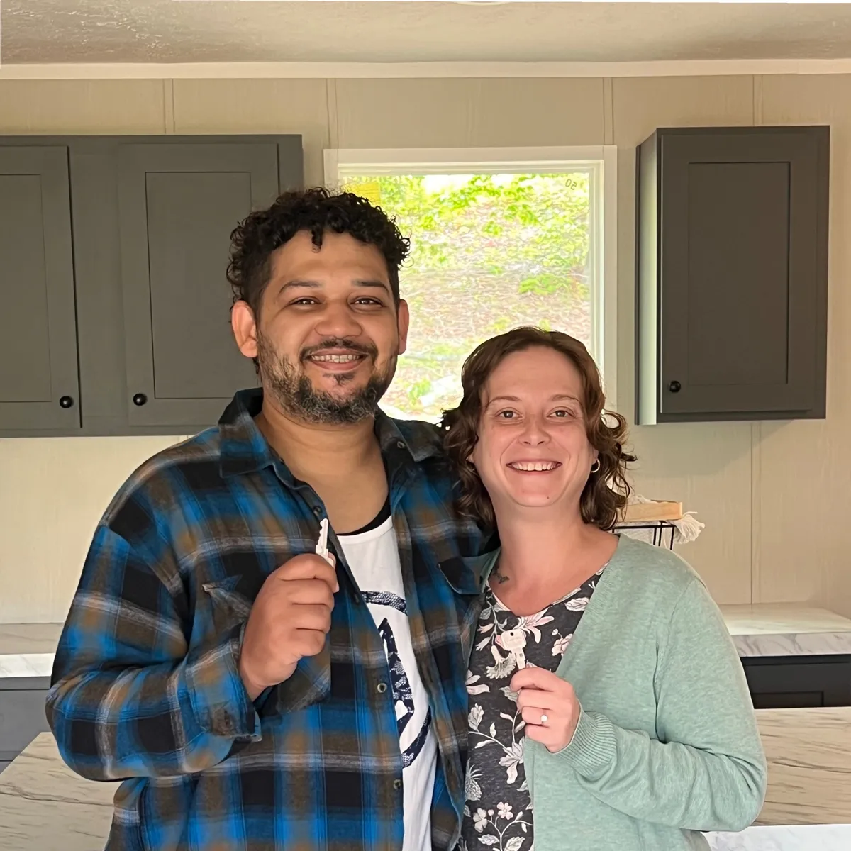 MELANIE W. welcome home image