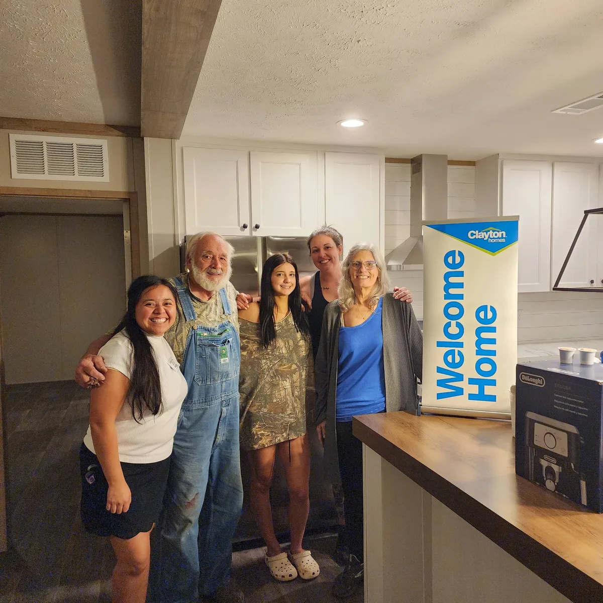Daniel W. welcome home image