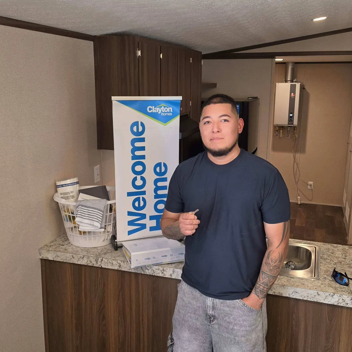 RICARDO O. welcome home image