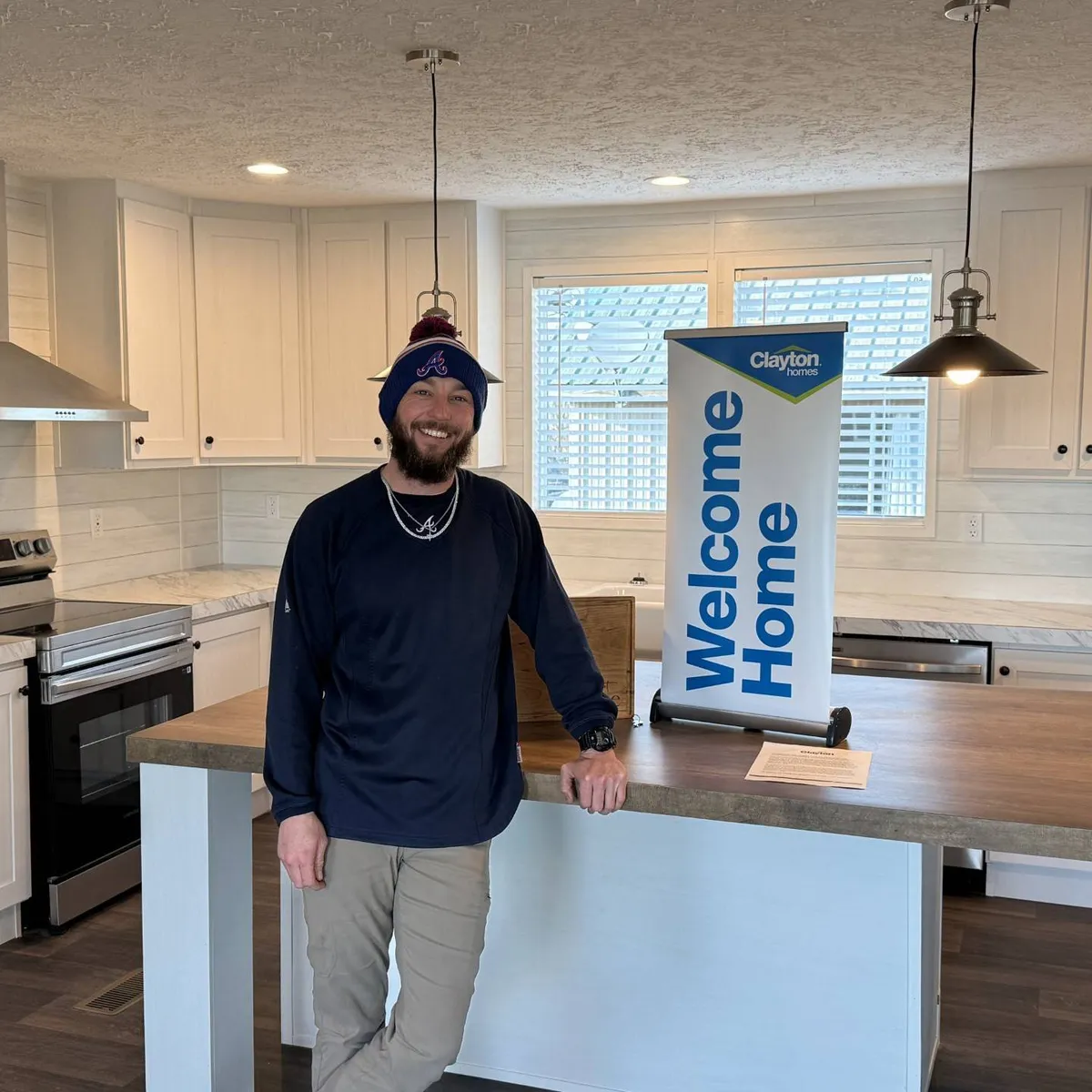 CHRISTOPHER PAUL C. welcome home image