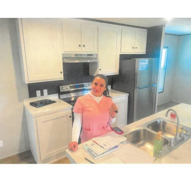 Amanda G. welcome home image