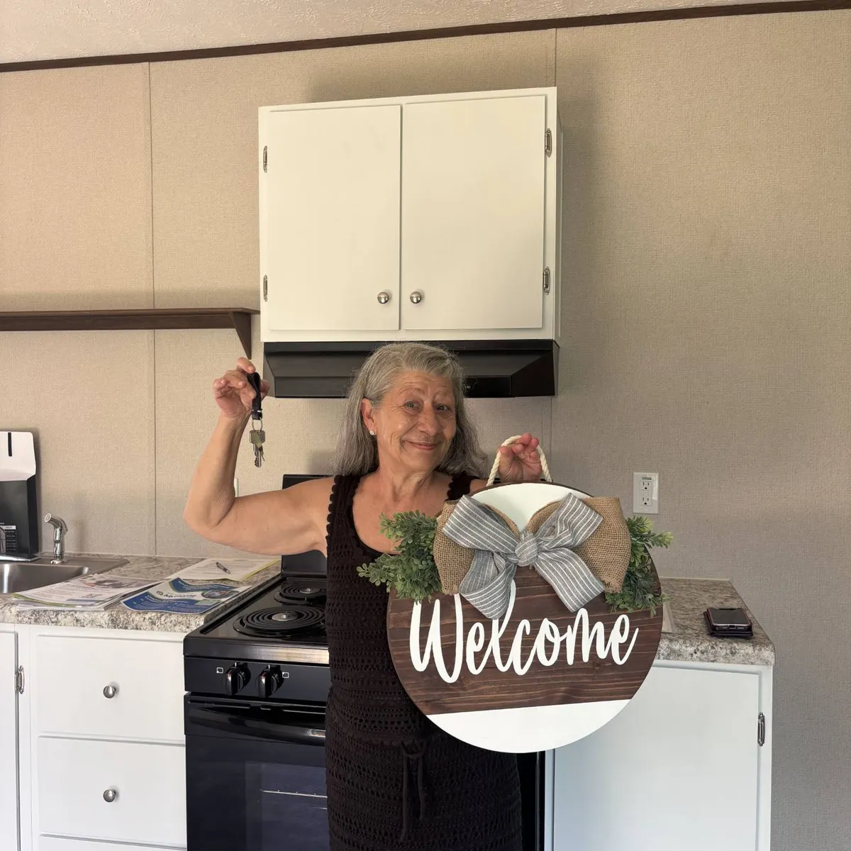 SHELIA S. welcome home image