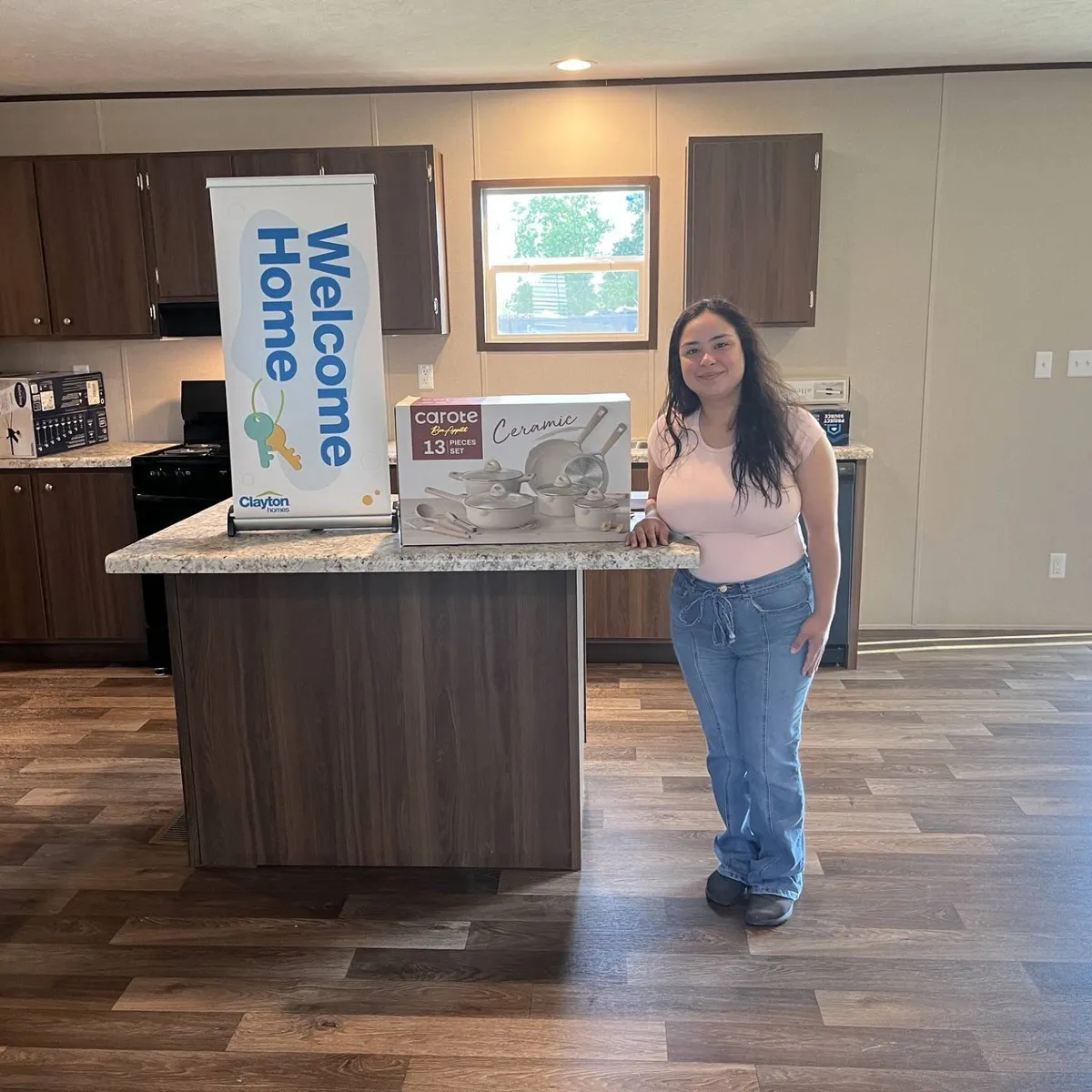 VERONICA E. welcome home image