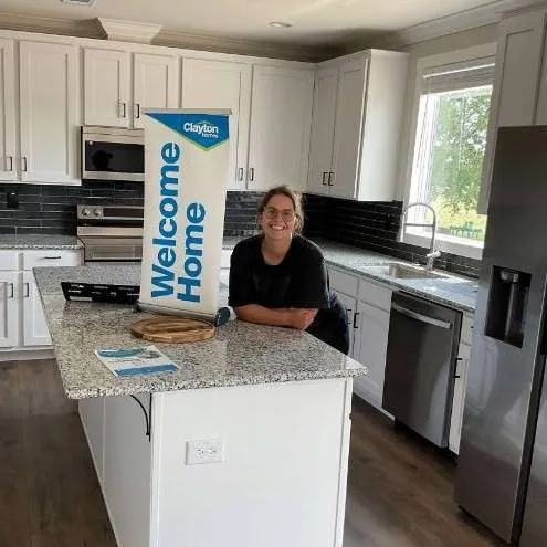 AZLYNN G. welcome home image