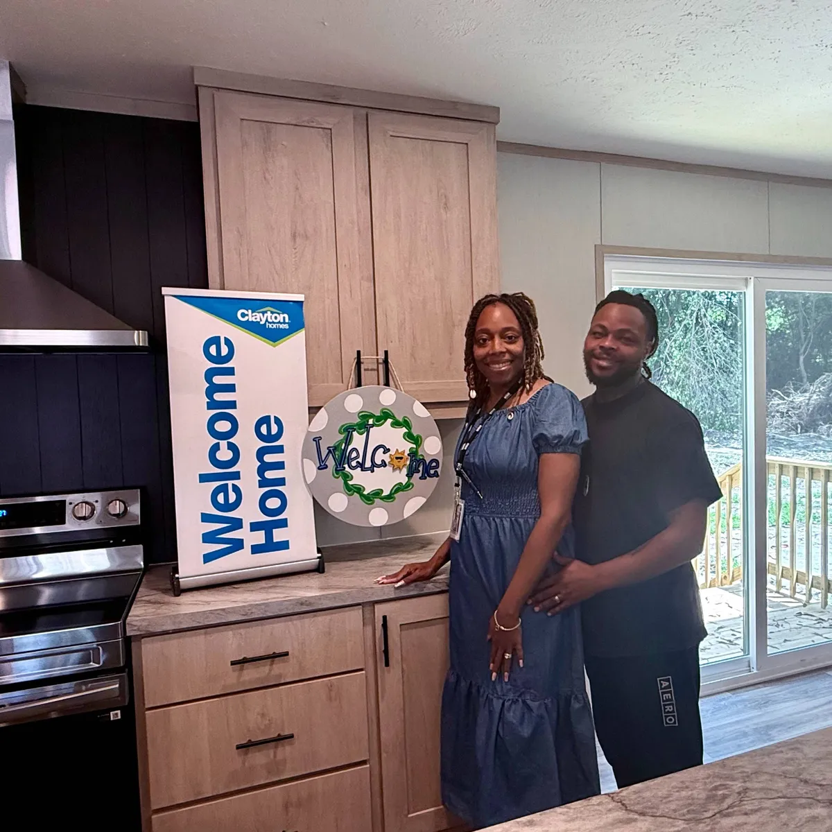 COURTNEY B. welcome home image
