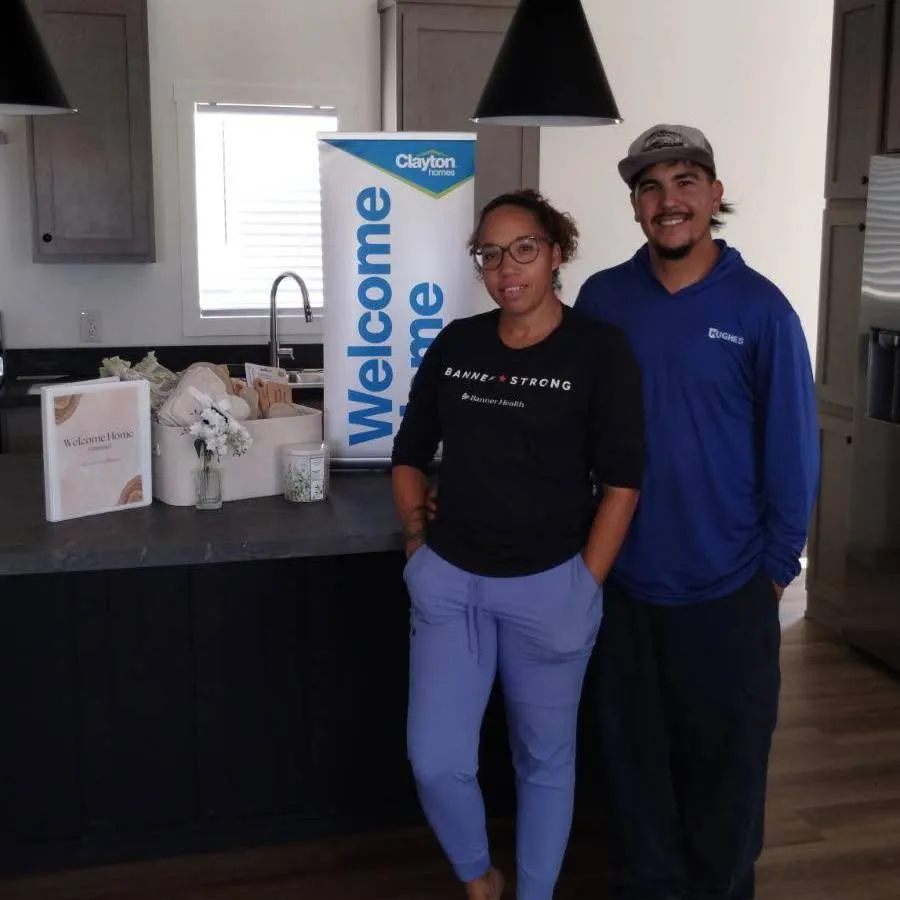 KRISTEN G. welcome home image