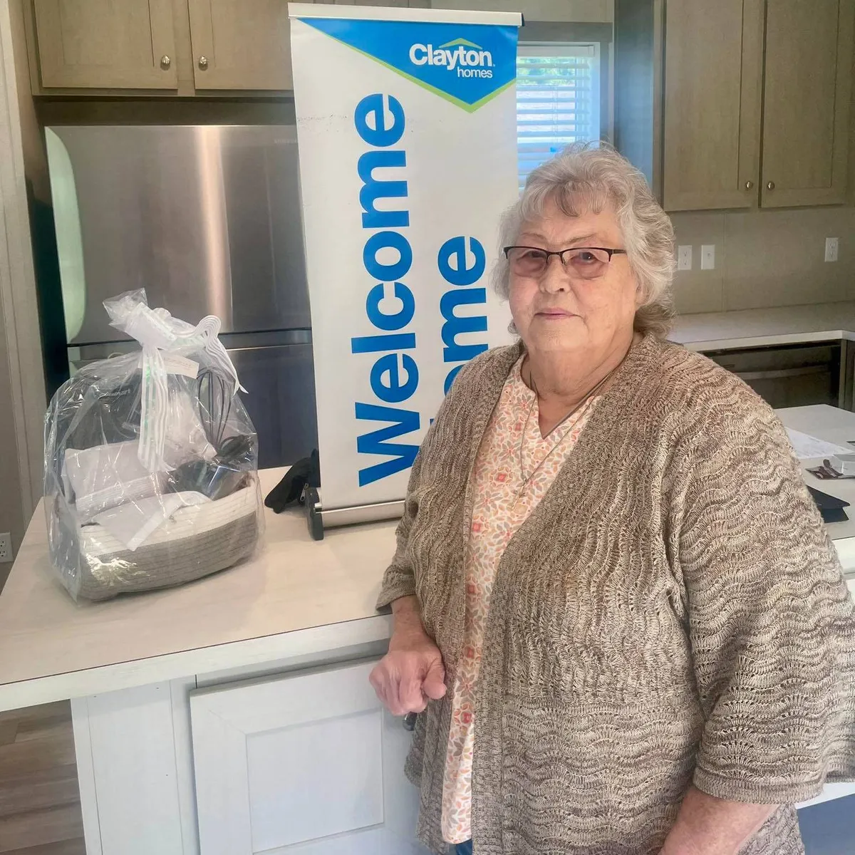 MINNIE MARGARET B. welcome home image