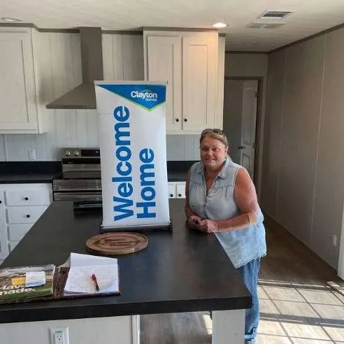 Vickie E. welcome home image