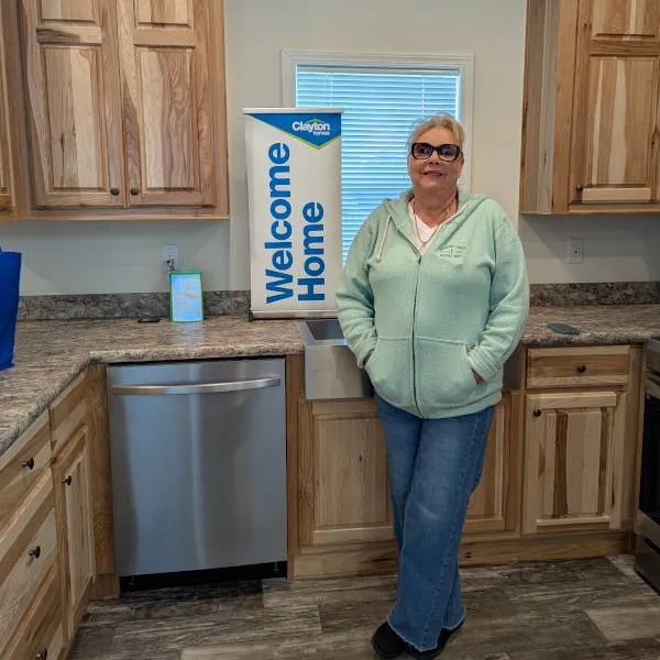 CYNTHIA H. welcome home image