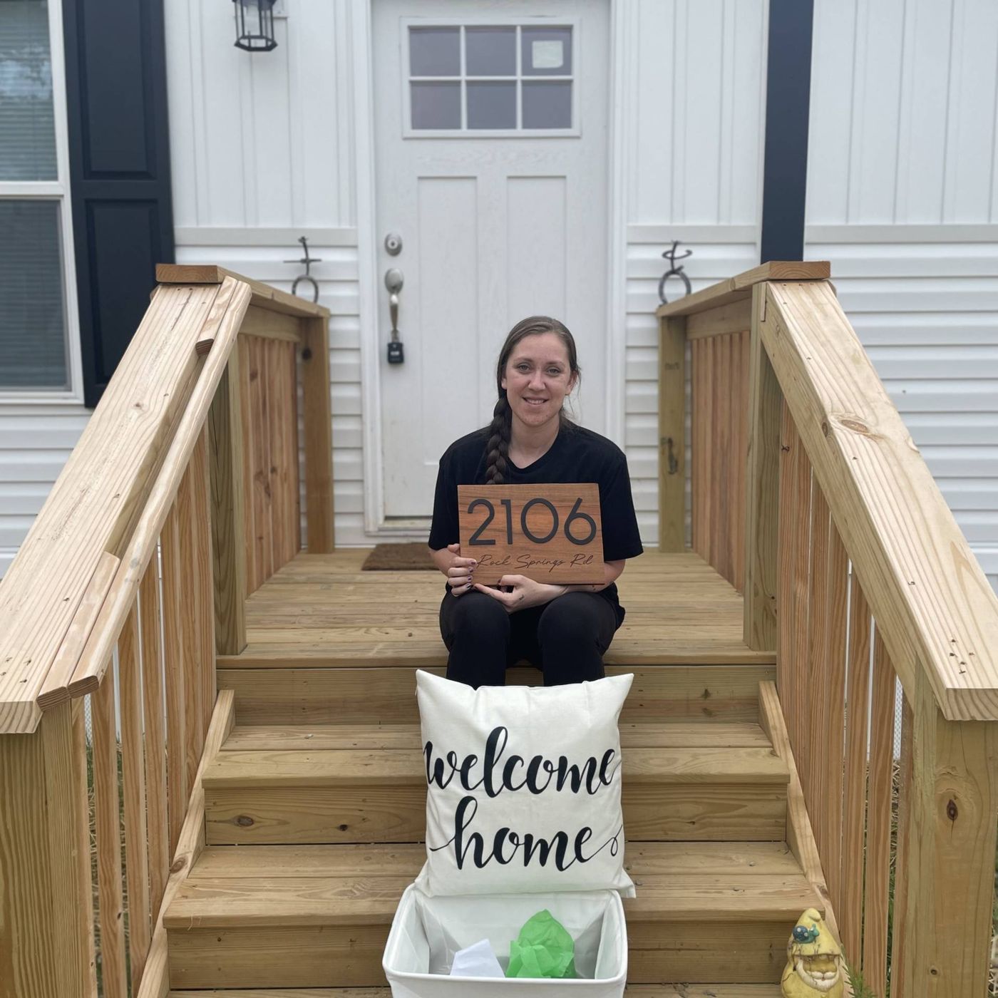 JENNY W. welcome home image