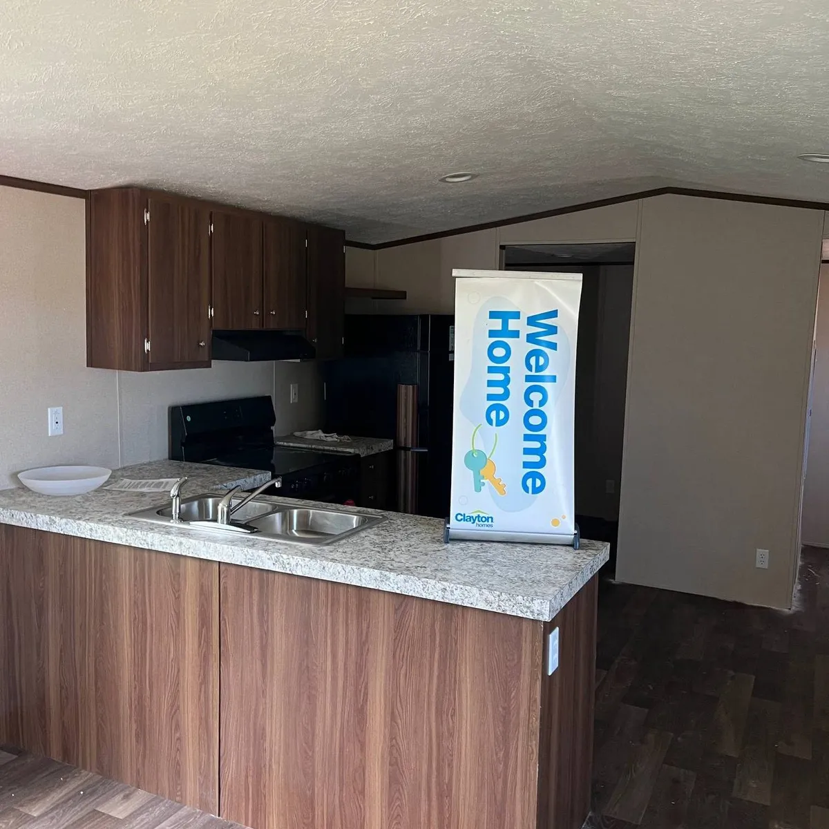 SHAWN LUKAS RANDALL S. welcome home image