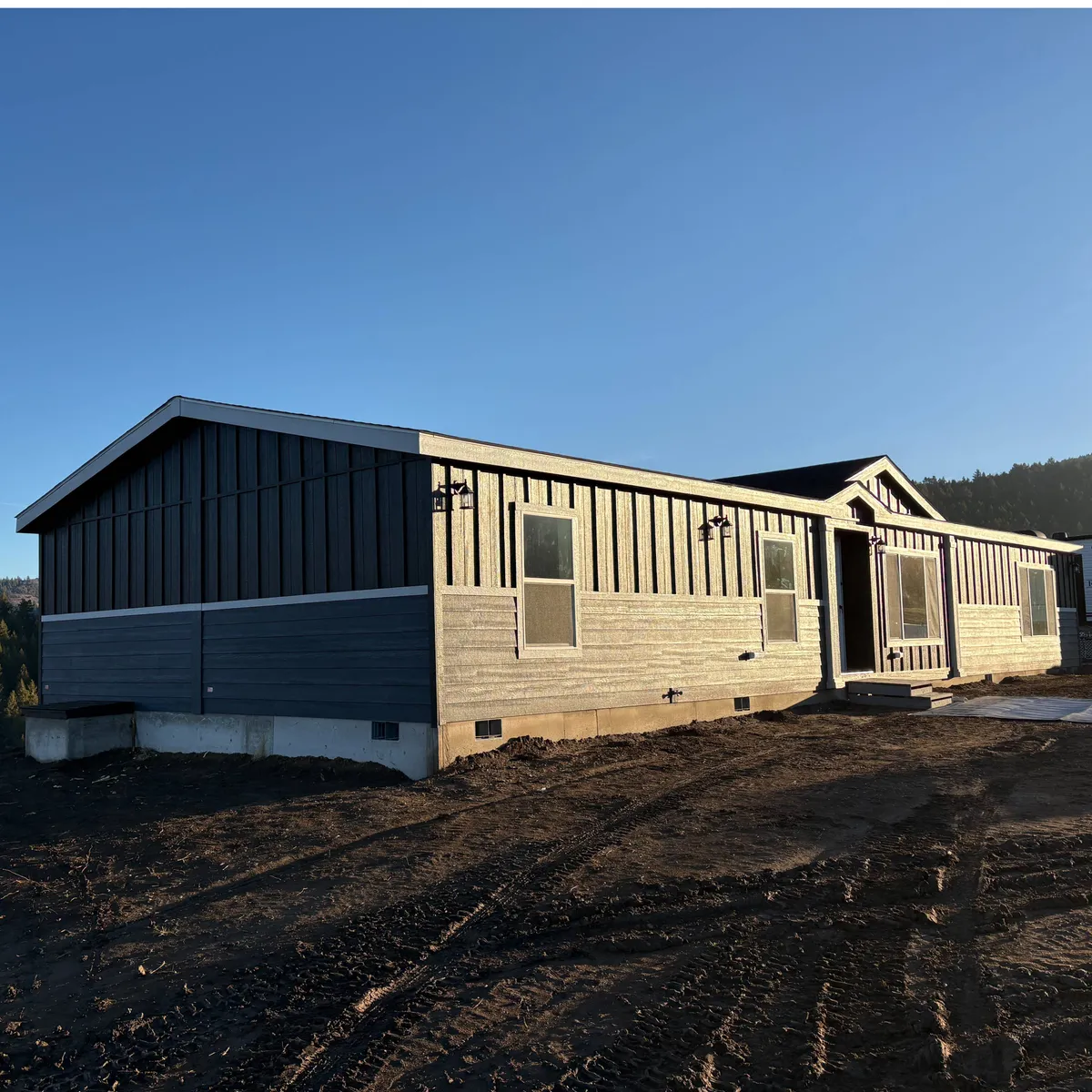 WARREN B. welcome home image