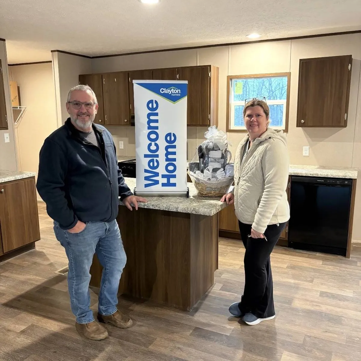 ROBERT M. welcome home image