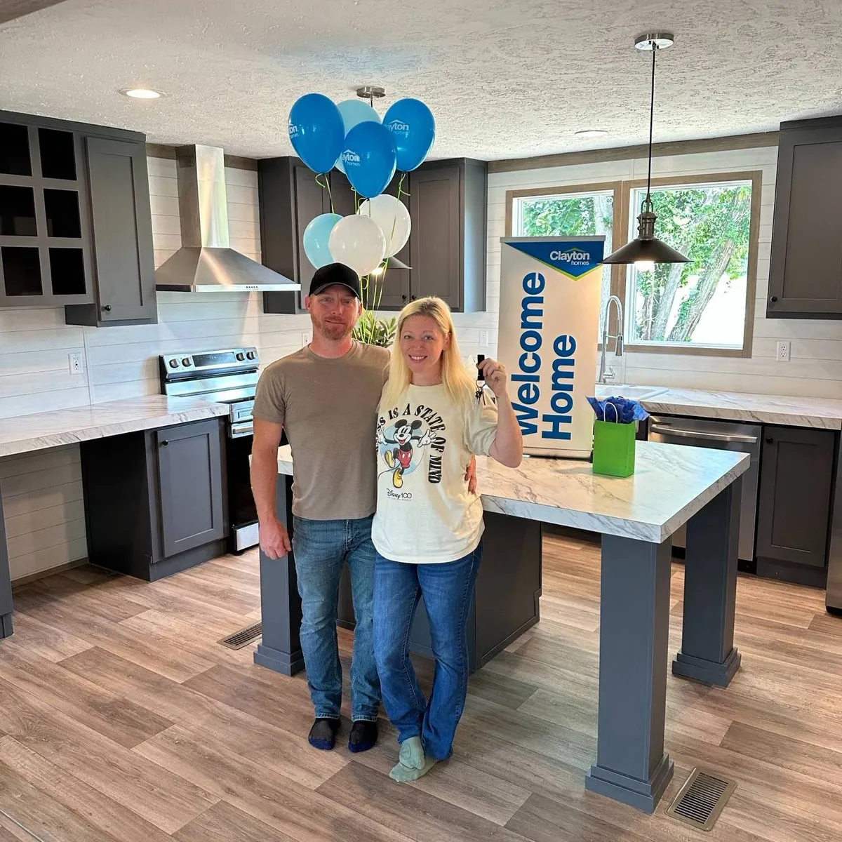 TRACY B. welcome home image