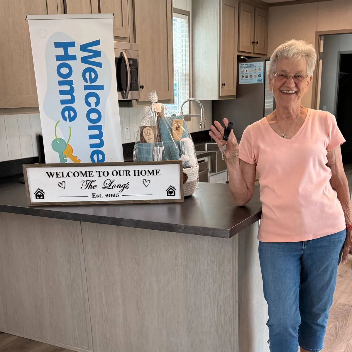GLORIA L. welcome home image