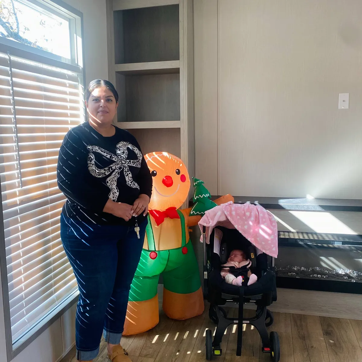 CRISTAL R. welcome home image