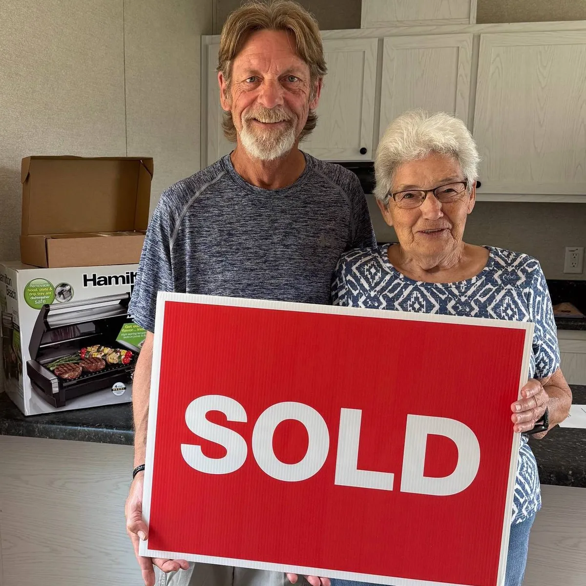 ELIZABETH K. welcome home image