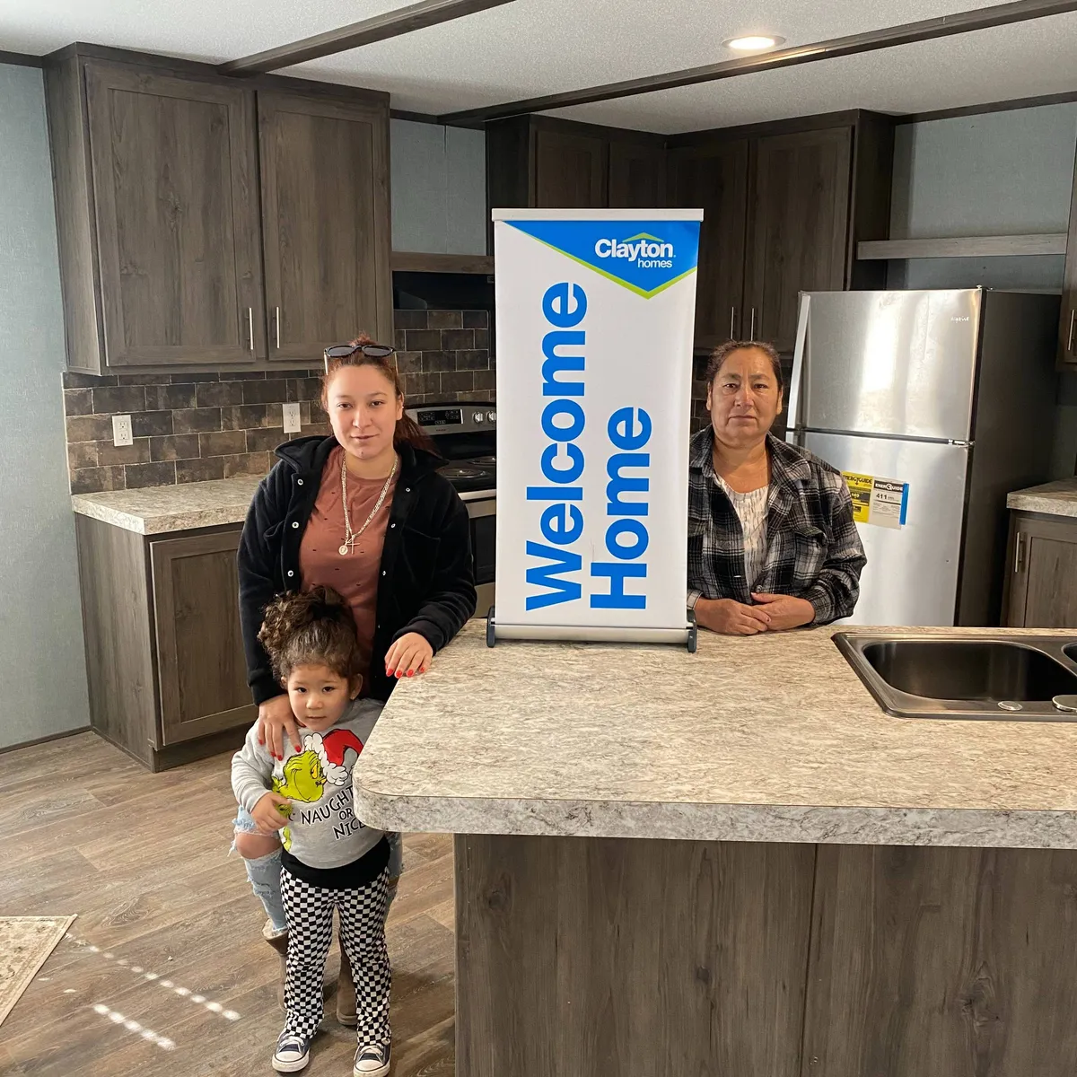 MAYRA BENITA M. welcome home image