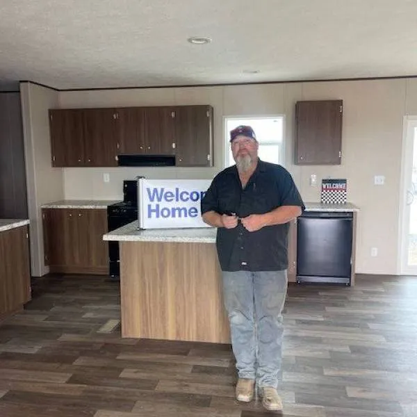 Wayne Andrew D. welcome home image