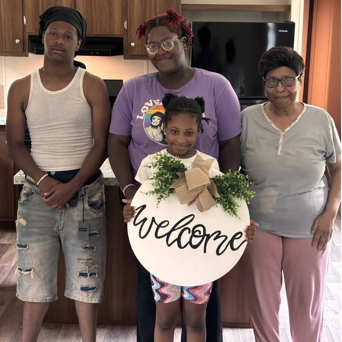 FRANKIE B. welcome home image