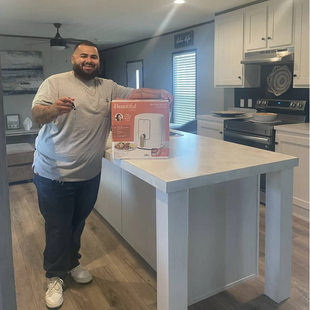 CESAR R. welcome home image